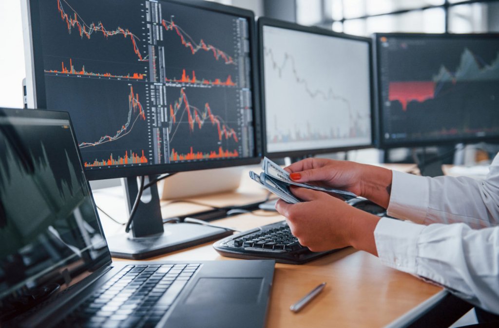 نرم افزار مناسب پراپ تریدینگ چیست؟ 